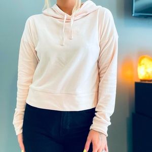 SO Velvety soft cropped hoodie sweatshirt